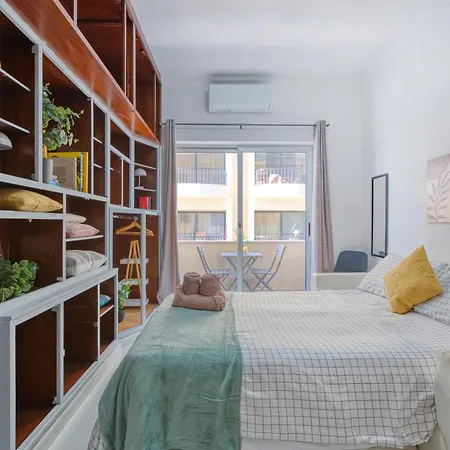 דירה Stunning Seafront With Panoramic Views *