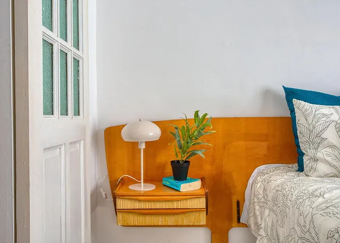 Stunning Seafront With Panoramic Views