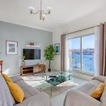 Stunning Seafront With Panoramic Views Apartment Sliema