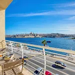 Stunning Seafront With Panoramic Views Apartment