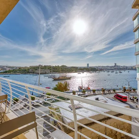 Appartement Stunning Seafront With Panoramic Views