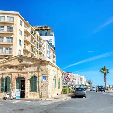 شقة Stunning Seafront With Panoramic Views