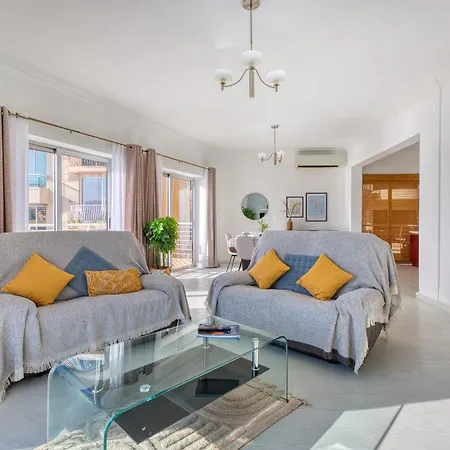 شقة Stunning Seafront With Panoramic Views *