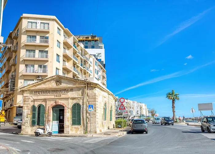 Apartament Stunning Seafront With Panoramic Views