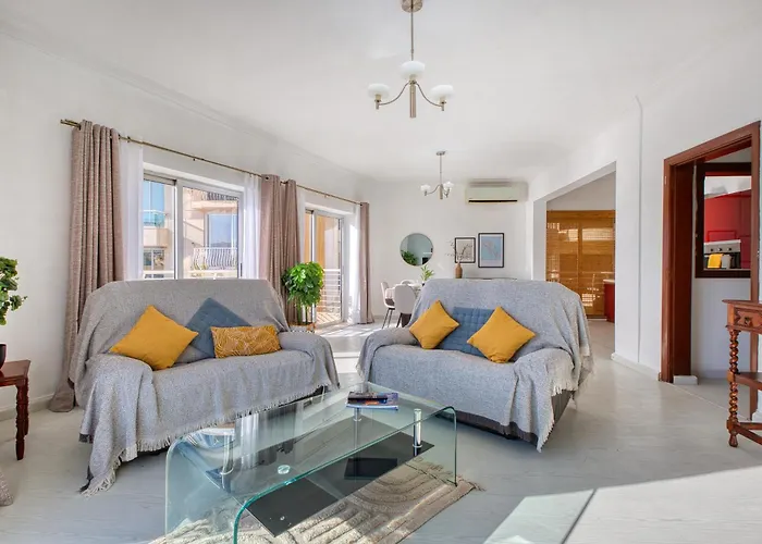 Apartament Stunning Seafront With Panoramic Views *