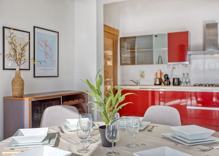 Apartament Stunning Seafront With Panoramic Views